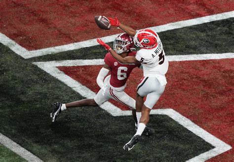 WATCH: Georgia wide receiver Adonai Mitchell hauls in absurd TD to take lead over Alabama