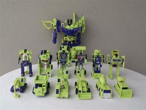 Transformers Generation 1 Devastator - The First Combiner | HubPages