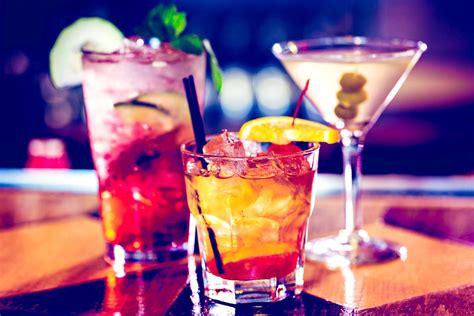 Seattle Restaurants and Bars Can Now Sell To-Go Cocktails with Food - Eater Seattle