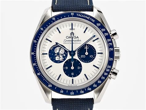 OMEGA 50th Anniversary Silver SNOOPY Speedmaster Moonwatch - BRAND NEW ...