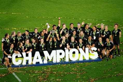 New Zealand 34-31 England: Black Ferns are world champions