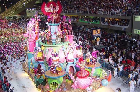 Samba school parades 2004 - Carnaval de Brasil - Wikipedia, la ...