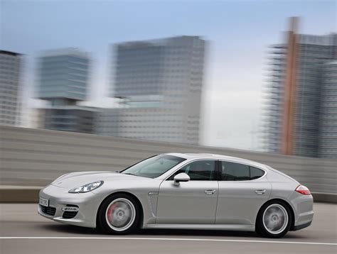 Porsche Panamera Turbo Photos and Specs. Photo: Porsche Panamera Turbo approved and 24 perfect ...