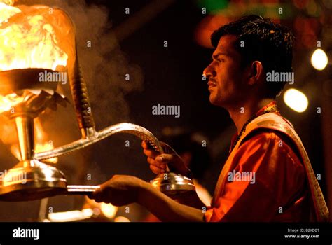 Ganga Aarti Ceremony at Dasaswamedh Ghat, Varanasi (Benares), Uttar Pradesh, India, Subcontinent ...