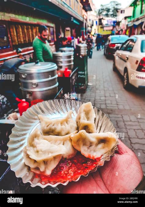 Momos street food hi-res stock photography and images - Alamy