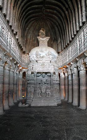 The magnificient Caves of Ajanta - Astitwam