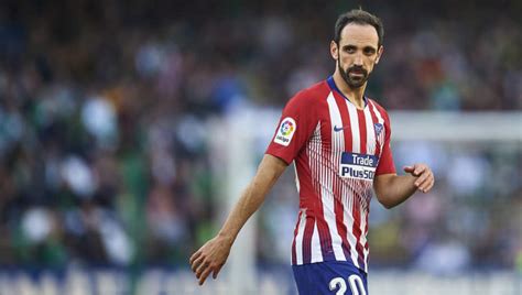 Juanfran Bids Emotional Farewell to Atletico After Turning Down Contract Extension - Sports ...