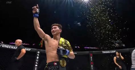 Tawanchai Defeats Petchmorakot To Capture ONE Featherweight Muay Thai World Title - ONE 161 ...