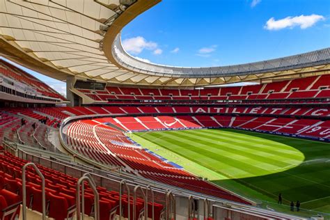 Smart football stadiums: the world's greatest show, made even better