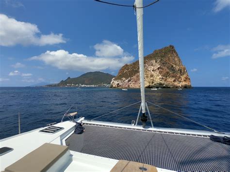 Yacht Charter Italy - Sailing Holidays | Yacht4Less