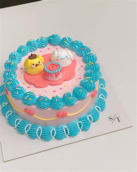 Sweetness by Tess on Instagram: “How cute is this sanrio themed birthday party cake 💗 Featuring ...