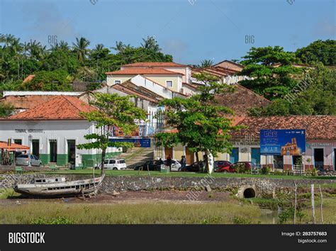 Traditional Portuguese Image & Photo (Free Trial) | Bigstock