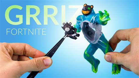 Creating GRRIZ with polymer clay – Fortnite SEASON 4 - YouTube