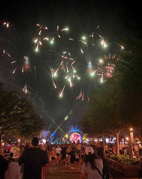 Best Places to Watch EPCOT Fireworks - EPCOT Forever Returns April 3!