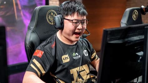 “Can I Really Carry On?” League of Legends Pro Opens Up On his ...