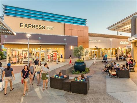 Tanger Outlets Phoenix | Outlet mall in Glendale, Arizona