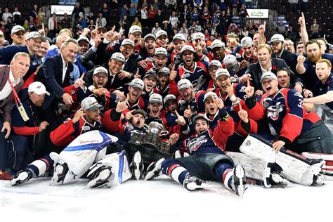 4 Years Later: Revisiting Windsor Spitfires' 2017 Memorial Cup - The ...