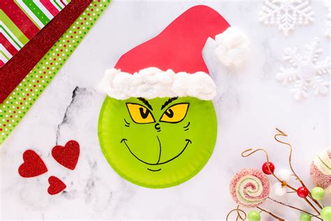 Paper Plate Grinch - Made To Be A Momma