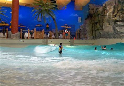 Castaway Bay at Cedar Point - Sandusky Ohio Indoor Water Park