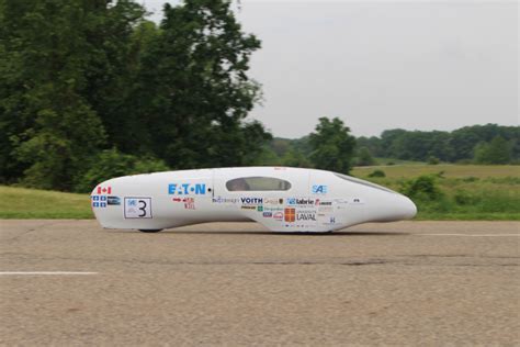 Students' 2098 mpg fuel-efficient car gets top score in mileage challenge