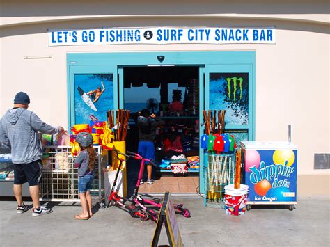 Huntington Beach Pier - Pier Fishing in California