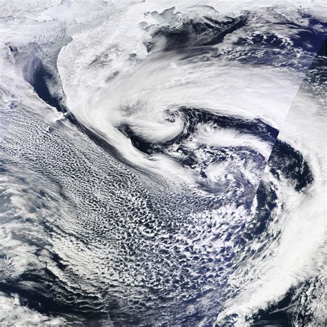 Chun Fu blog: Formation of a Extratropical cyclone