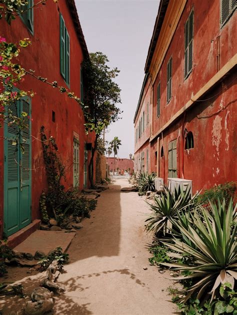 Gorée Island: Then and Now - AfriKin®