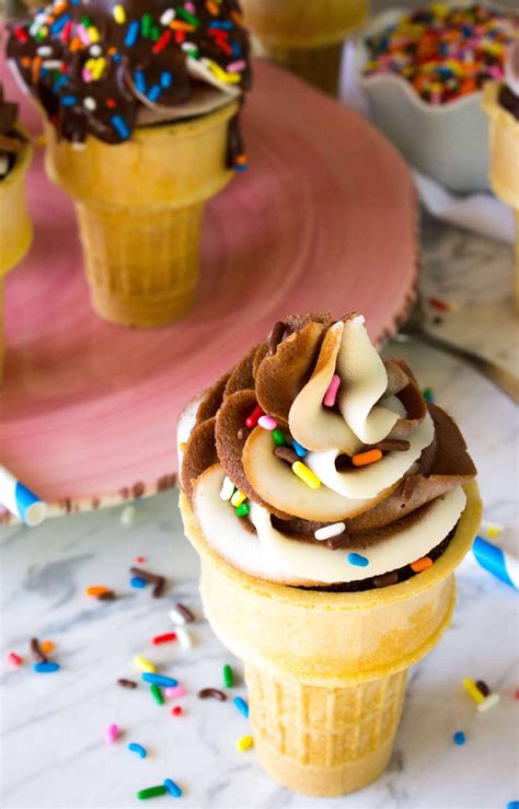 Ice Cream Cone Cupcakes - Sugar Spun Run