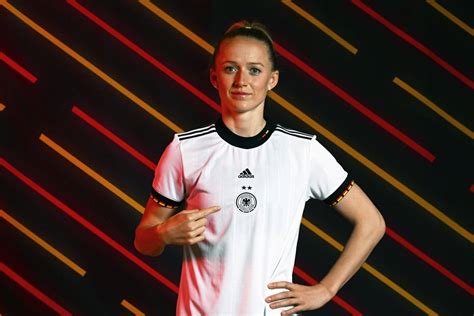 Germany’s full 23-player Women’s Euro 2022 squad - The Athletic