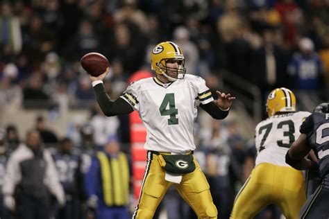 Brett Favre Records: Green Bay Packers To Honor QB At Lambeau With Bart ...