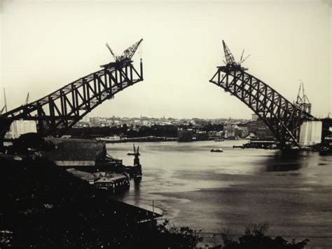 sydney harbour bridge under construction – misfits' architecture