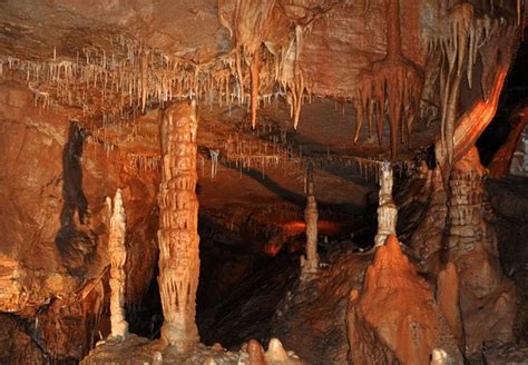 7 Wonderful Caves in Arkansas to Visit and Explore - Flavorverse