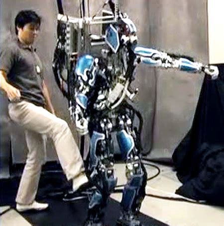 Latest technology Robot by Cyberdyne-Amazing robot | LaTeSt TeChNoLoGy NeWs