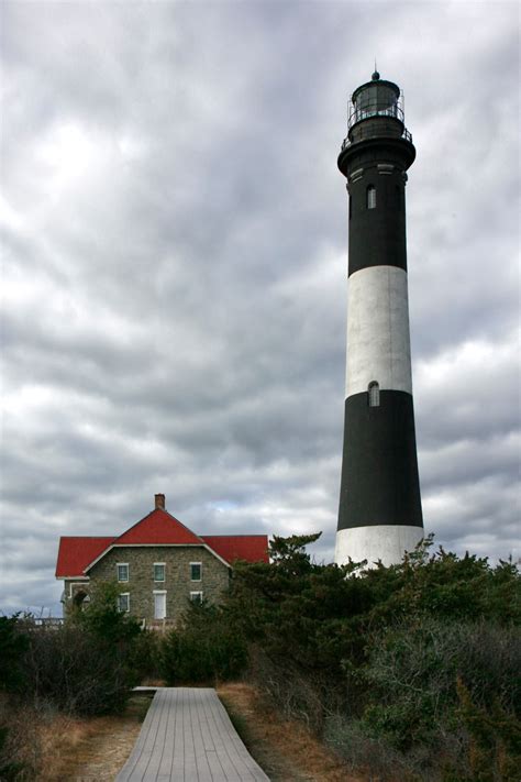 Rock island lighthouse – Artofit