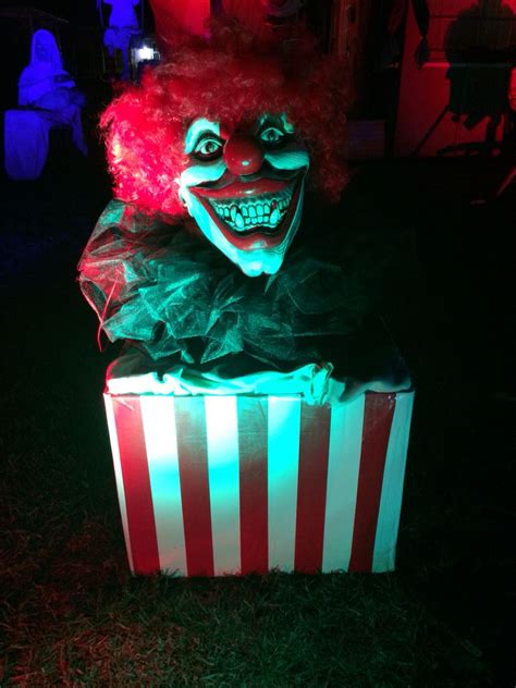 Homemade clown jack in the box using box and duct tape | Halloween ...