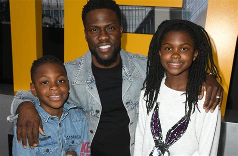 Kevin Hart Kids - Kevin Hart Brings His Kids On Stage at MTV Movie ...