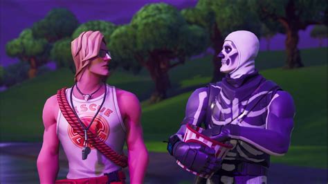 Fortnite Purple Skull Trooper Wallpapers - Wallpaper Cave