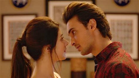 Loveyatri | Fandango