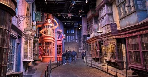 Radio Contact / L'escape game Harry Potter ouvre enfin ses portes