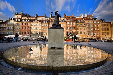 Warsaw Old Town (Royal Castle inside) + Warsaw Uprising Museum (1944 ...