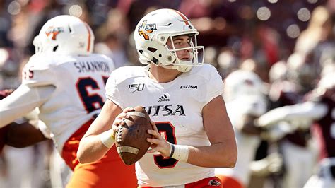 UTSA Football Uniforms | Christopher Muñoz