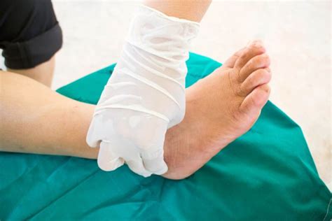 Peripheral Neuropathy Treatment for Legs and Feet