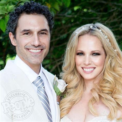 Survivor's Ethan Zohn Marries Lisa Heywood