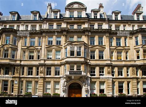 Law chambers london hi-res stock photography and images - Alamy