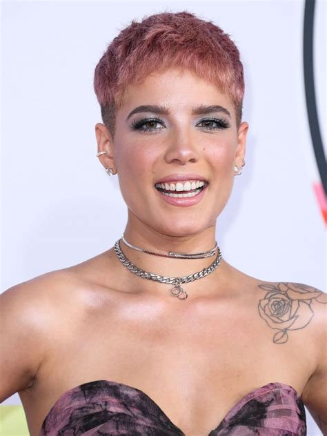 Halsey Latest Photos - CelebMafia