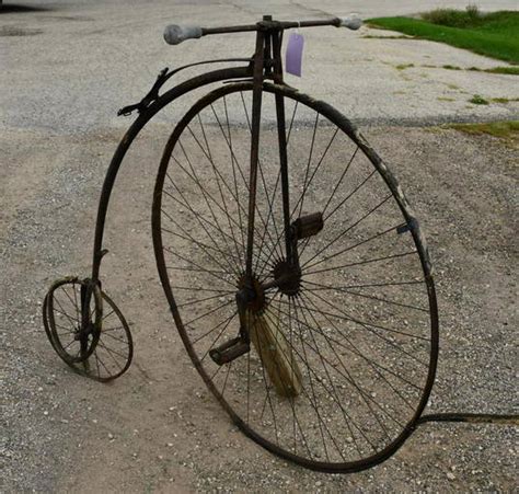 Victorian Hi Wheel Bicycle (#2221) on Dec 09, 2022 | Matthews Auctions, LLC in Wi