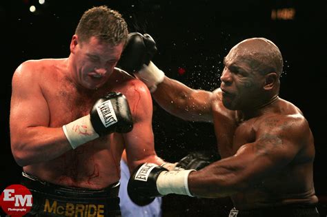 Mike Tyson vs Kevin McBride - Heavyweights - MCI Center, Washington, DC - June 11, 2005 | Ed ...