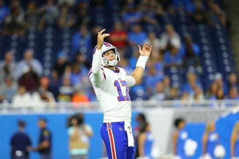 Buffalo Bills QB Josh Allen knows he must eliminate risky throws on the ...