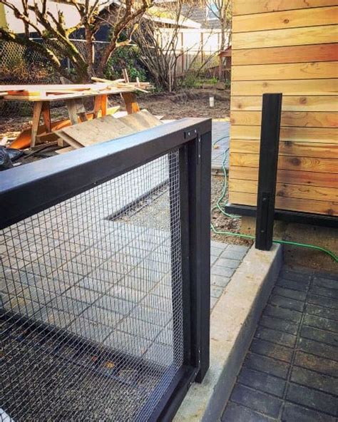 Modern Fence Ideas to Elevate Your Outdoor Style