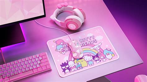 Razer launches new Hello Kitty headphones, mouse, and gaming chair - Polygon